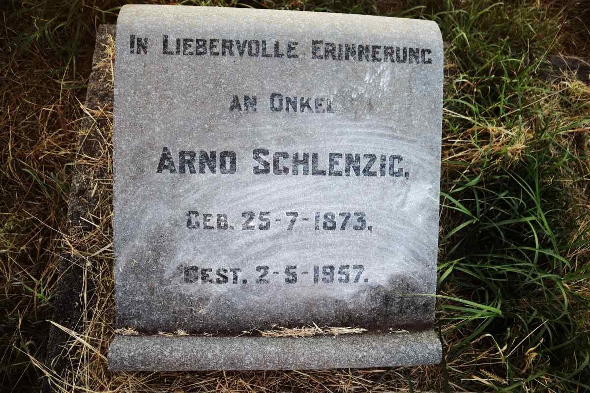 SCHLENZIG Arno 1873-1957