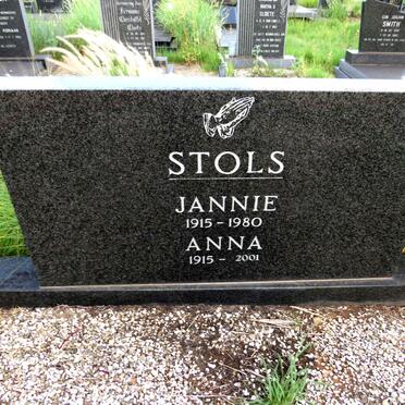 STOLS Jannie 1915-1980 & Anna 1915-2001