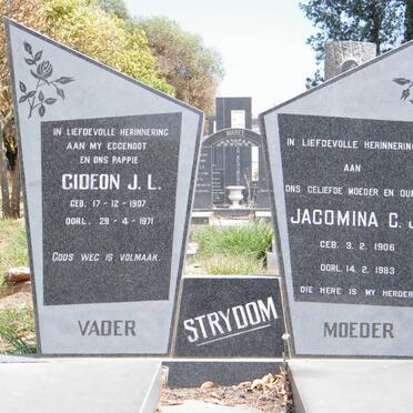 STRYDOM Gideon J.L. 1907-1971 &amp; Jacomina C.J. 1906-1983