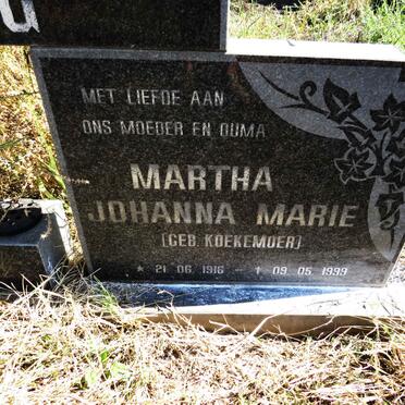 VIEWEG Christiaan August 1908-1997 & Martha Johanna Marie KOEKEMOER 1916-1999_3