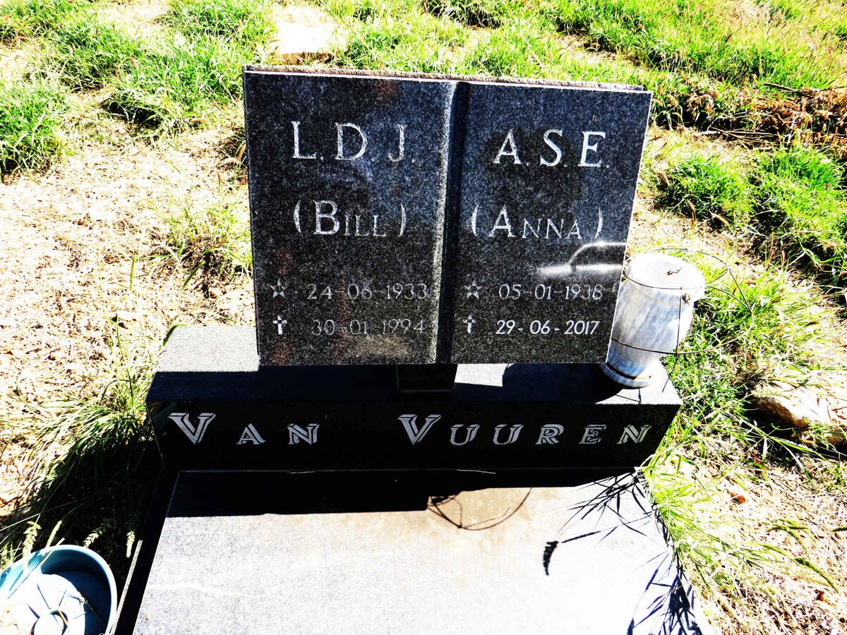 VUUREN L.D.J., van 1933-1994 & A.S.E. 1938-2017