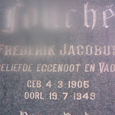 North West, VENTERSDORP district, Varkenskraal 93 IQ, farm cemetery