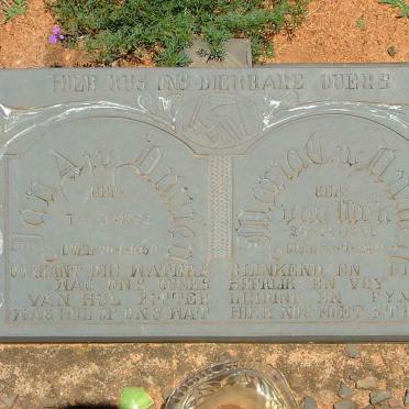 VUUREN Jan A., J.v. 1892-1950 &amp; Maria C. VAN WYK 1896-1949