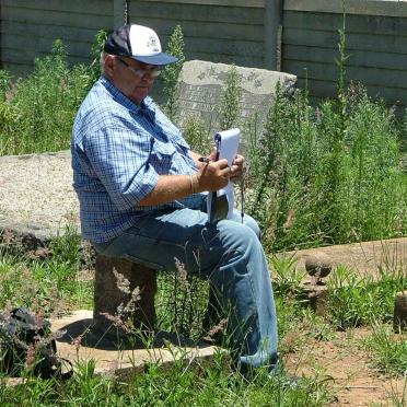 2. Data recorder taking strain!