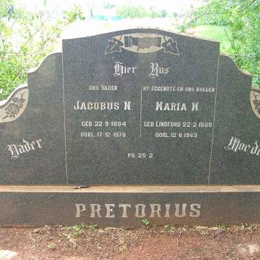 PRETORIUS Jacobus N. 1884-1978 &amp; Maria M. LINDFORD 1888-1965