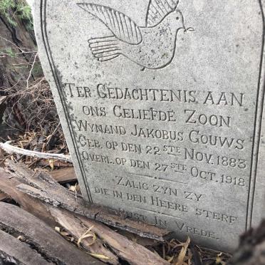 North West, VRYBURG district, Krom Laagte 544, farm cemetery