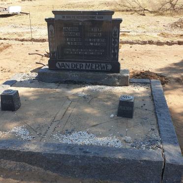 North West, VRYBURG district, Steekdorns / Steekdoorns 762_1, Steekdoorns restant 6, farm cemetery
