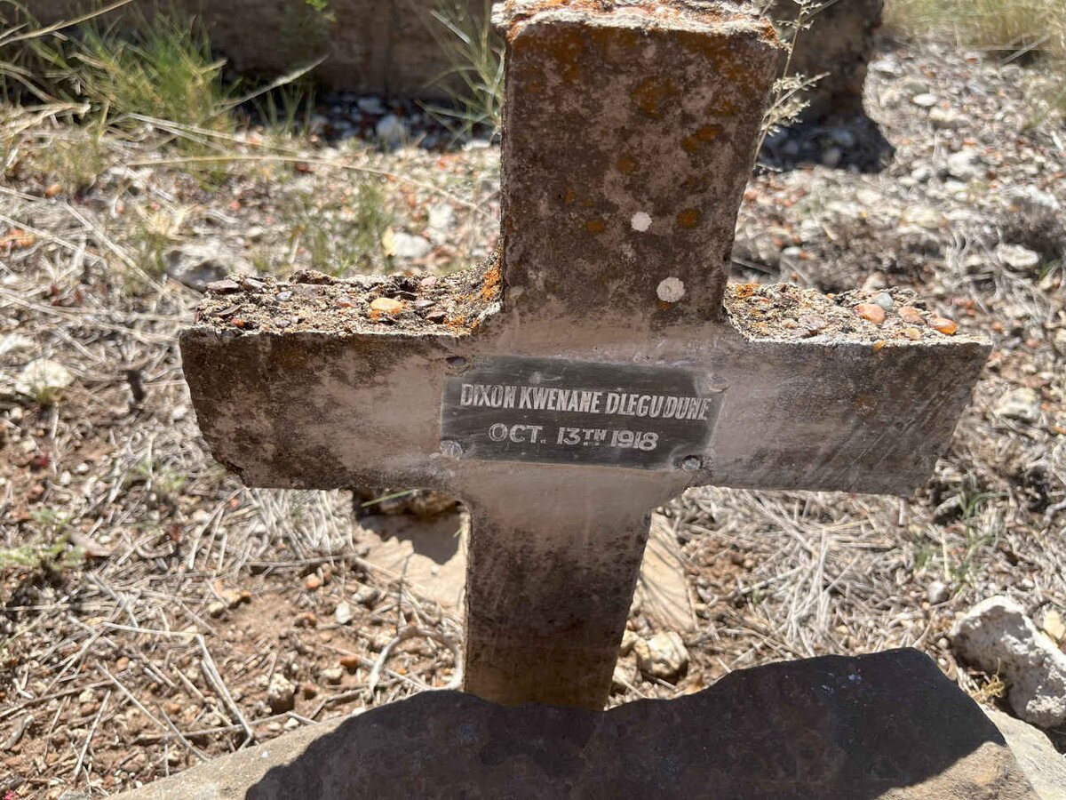 DLEGUDUNE Dixon Kwenane -1918