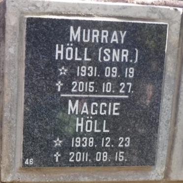 HOLL Murray 1931-2015 &amp; Maggie 1938-2011