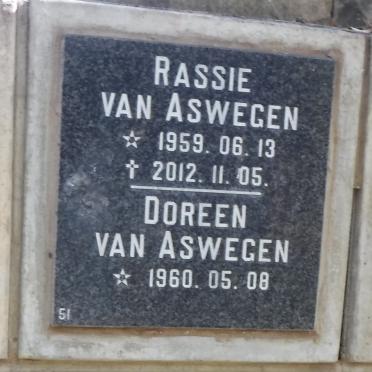 ASWEGEN Rassie, van 1959-2012 &amp; Doreen 1960-