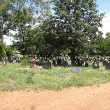 North West, ZEERUST, Main cemetery