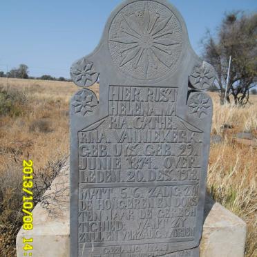 North West, BLOEMHOF district, Bloemhof Nature Reserve, Rietfontein_2, farm cemetery