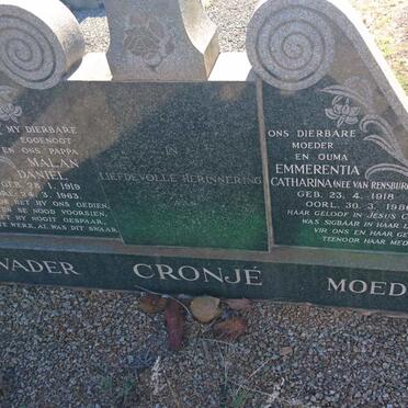 CRONJE Malan Daniel 1919-1963 &amp; Emmerentia Catharina VAN RENSBURG 1918-1986