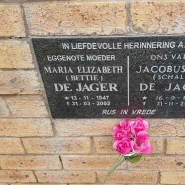 JAGER Jacobus C.S., de 1943-2002 &amp; Maria Elizabeth 1947-2002