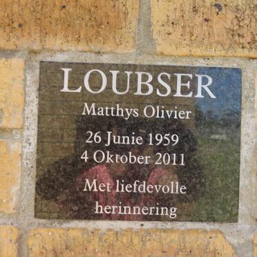 LOUBSER Matthys Olivier 1959-2011