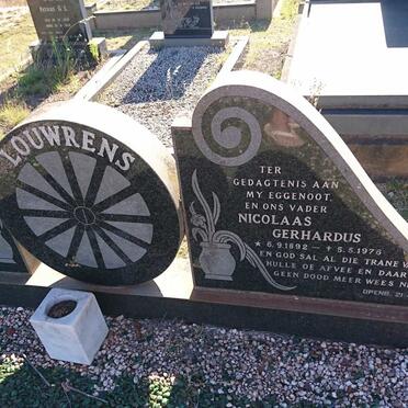 LOUWRENS Nicolaas Gerhardus 1892-1976 &amp; Hester Salomina VAN ZYL 1905-1973