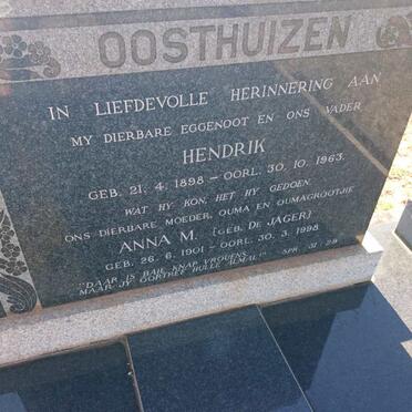 OOSTHUIZEN Hendrik 1898-1963 &amp; Anna M. DE JAGER 1901-1998