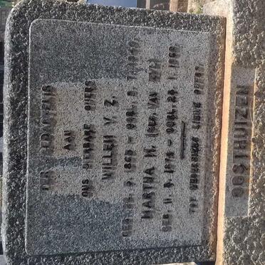 OOSTHUIZEN Willem V.Z. 1865-1940 &amp; Martha M. VAN ZYL 1874-1960