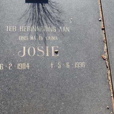 OOSTHUYSEN Kosie 1907-1996 &amp; Josie 1904-1996 