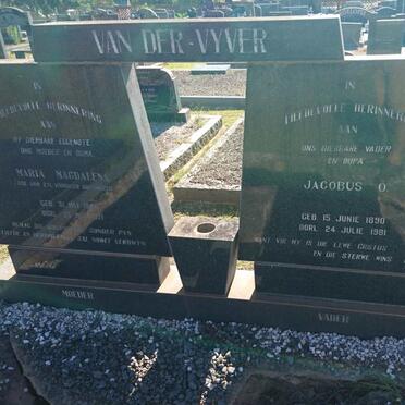 VYVER Jacobus O., van der 1890-1981 &amp; Maria Magdalena OOSTHUIZEN nee VAN ZYL 189?-1971