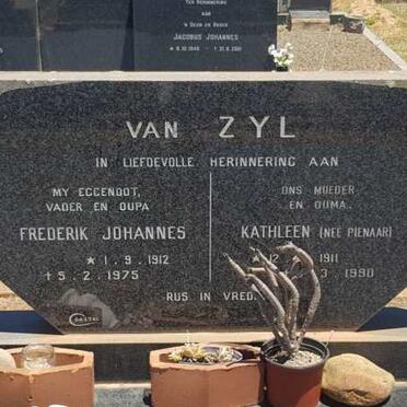 ZYL Frederik Johannes, van 1912-1975 &amp; Kathleen PIENAAR 1911-1990