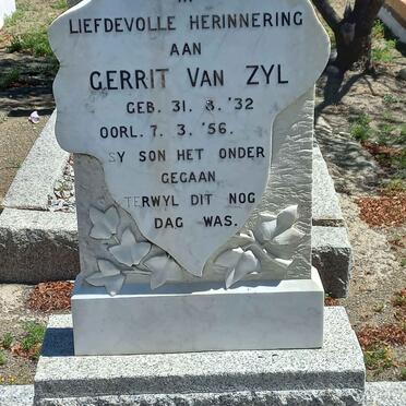 Western Cape, BEAUFORT-WEST district, N12, Brits Eigendom 374, Amospoortjie, farm cemetery_1