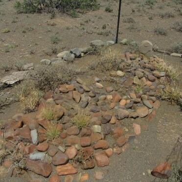 Western Cape, BEAUFORT-WEST district, Karoo National Park, Doornhoek 197, farm cemetery_04, Unknown grave