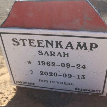 STEENKAMP Sarah 1962-2020