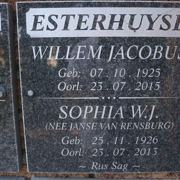 ESTERHUYSE Willem Jacobus 1925-2015 &amp; Sophia W.J. JANSE VAN RENSBURG 1926-2013