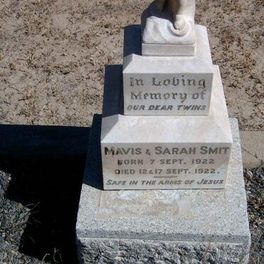 SMIT Mavis 1922-1922 :: SMIT Sarah 1922-1922