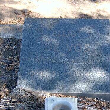 VOS Elliot, de 1951-1985