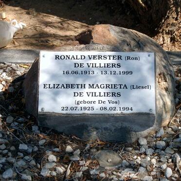 VILLIERS Ronald Verster, de 1913-1999 &amp; Elizabeth Magrieta DE VOS 1925-1994