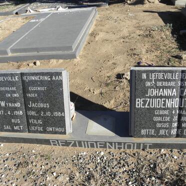 BEZUIDENHOUT Wynand Jacobus 1918-1984 &amp; Johanna Catharina BOTHMA 1924-1995