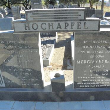HOCHAPFEL Carl Ernst 1918-1973 &amp; Mercia formerly DAVIS nee EYBERS 1931-2000