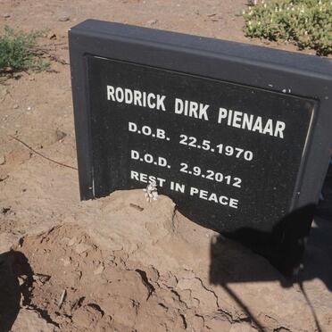 PIENAAR Rodrick Dirk 1970-2012