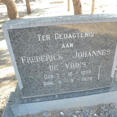 VRIES Frederick Johannes, De 1898-1976