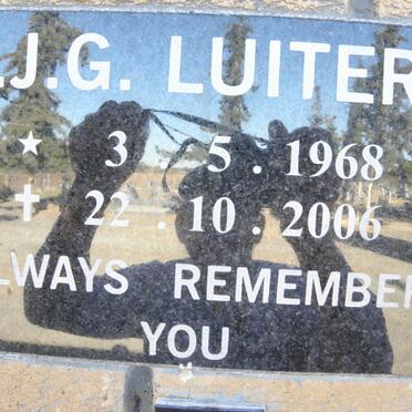 LUITERS F.J.G. 1968-2006