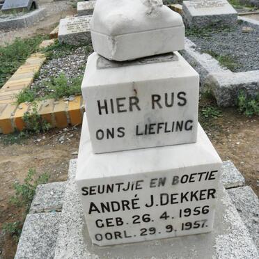 DEKKER Andre J. 1956-1957