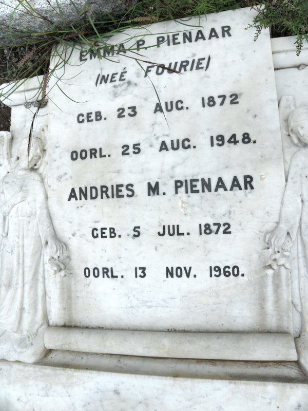 PIENAAR Andries M. 1872-1960 &amp; Emma P, FOURIE 1872-1948