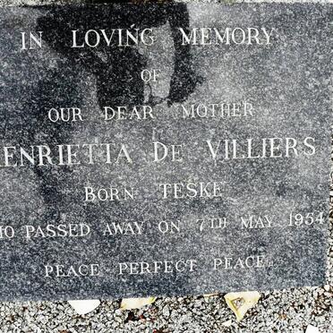 VILLIERS Henrietta, de nee TESKIE -1954