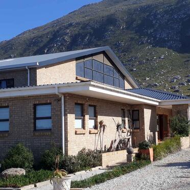 3. Oorsig / Overview