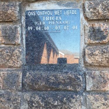 ? Tricia nee PIENAAR 1960-2004