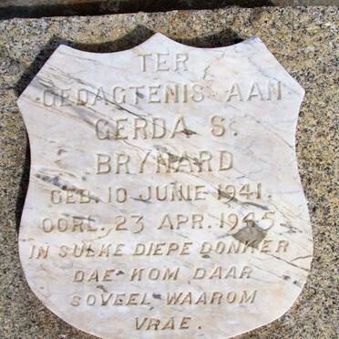 BRYNARD Gerda S. 1941-1945