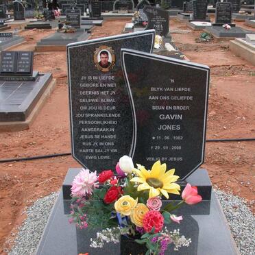 JONES Gavin 1982-2008