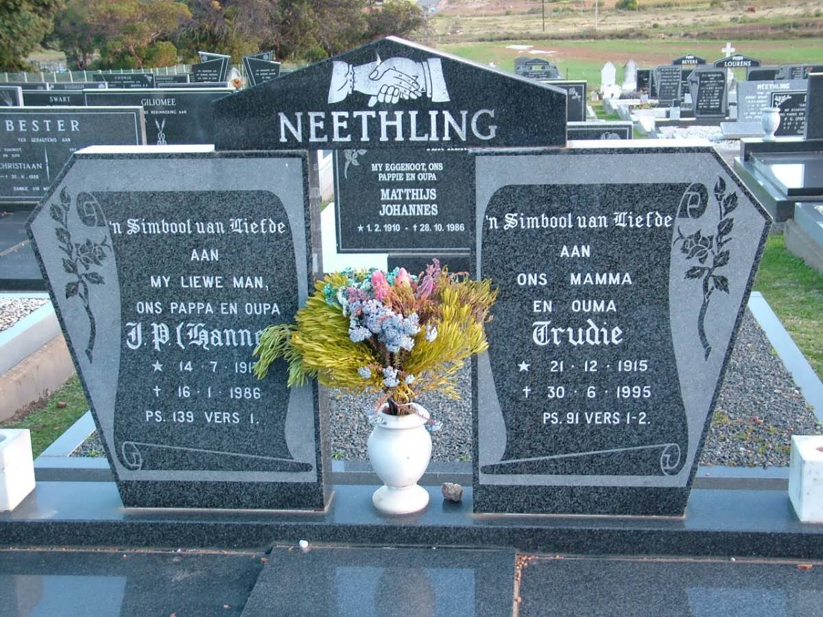 NEETHLING J.P. 191?-1986 &amp; Trudie 1915-1995