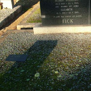 FICK Petrus Johannes 1920-1966 &amp; Elizabeth 1919-1995 :: ?? Estine 1950-1989 