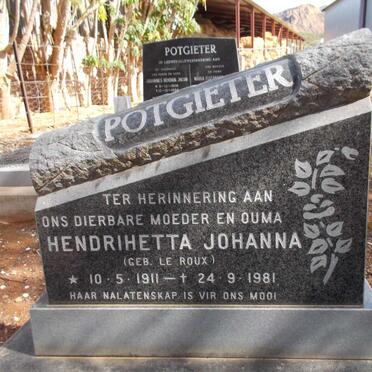 Western Cape, CALITZDORP district, Calitzdorp, Buffelskloof 22, farm cemetery_2