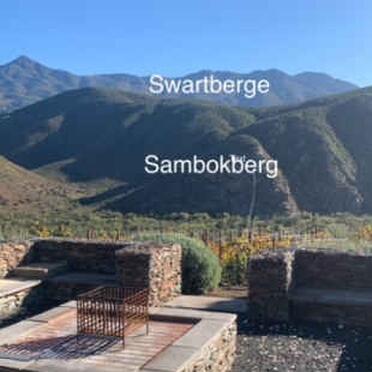 Western Cape, CALITZDORP district, Ptn 5 and 55 of Farm Huisrivier 14, farm cemetery