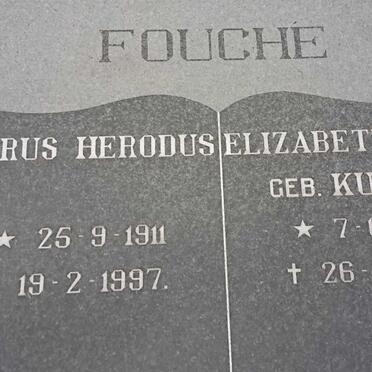 FOUCHE Petrus Herodus 1911-1997 &amp; Elizabeth Anna KUKKUK 1916-1999