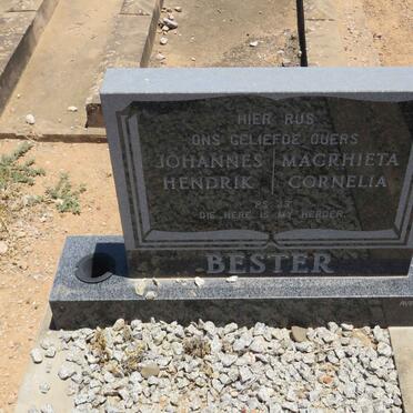 BESTER Johannes Hendrik &amp; Magrhieta Cornelia